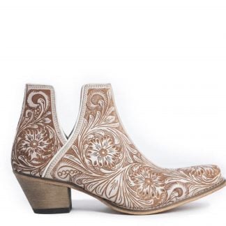 White Lovin Size 6